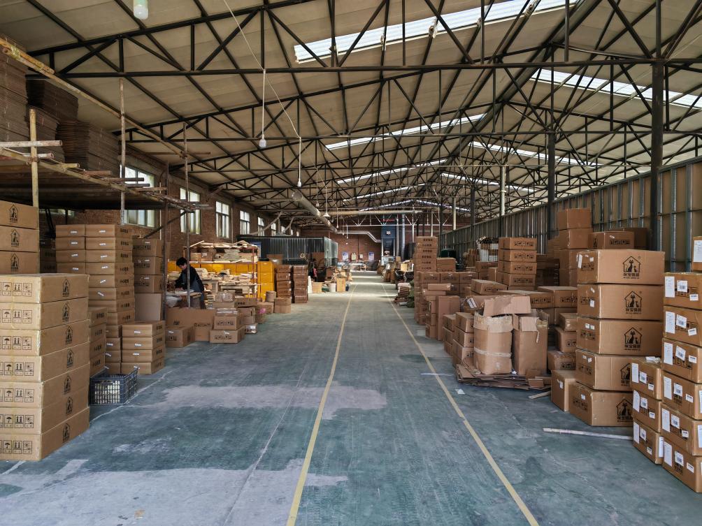 Warehouse & Dispatch